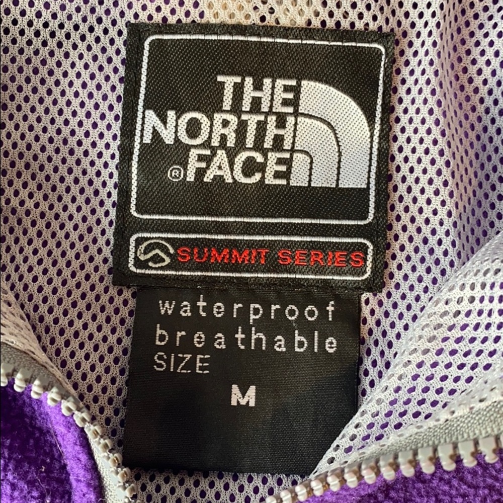 North face !! - Picture 3 of 5